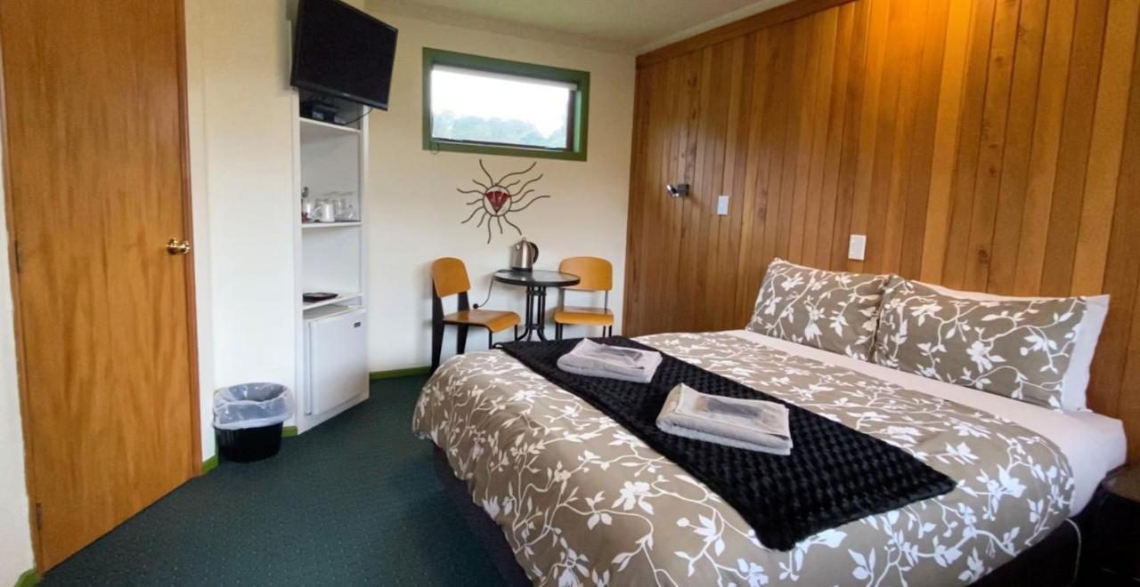 The Whistling Frog Resort Chaslands Luaran gambar